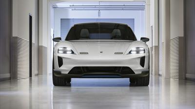 Porsche Mission E Cross