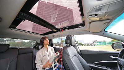 Hyundai revela_tecnologia_de_carregamento_solar_para_os_veiculos_ecologicos_do_futuro_3