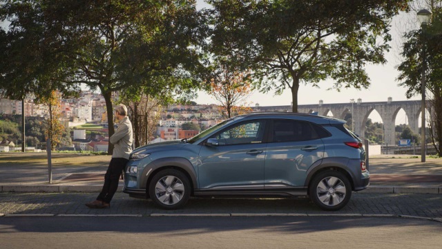 Hyundai-Kauai-Electric-640