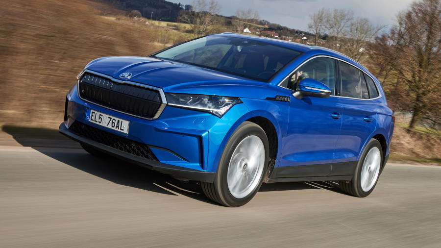 SKODA-ENYAQ-iV-abertura-900