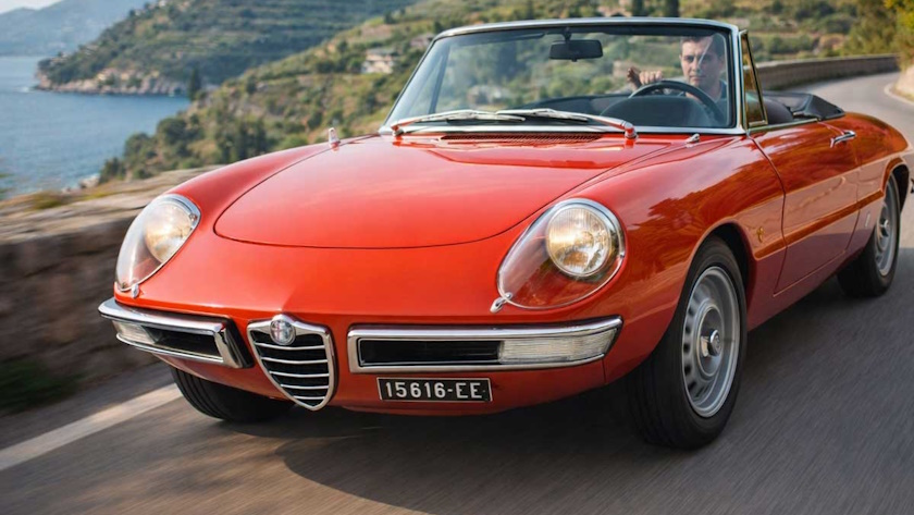 Alfa-Romeo-Spider-840