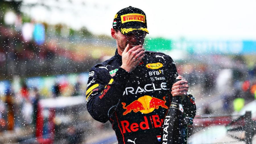 VERSTAPPEN-Hungria-900