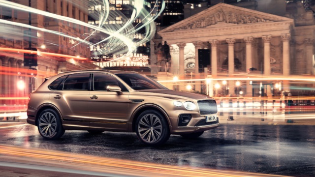 Bentley-Bentayga-Hybrid-640