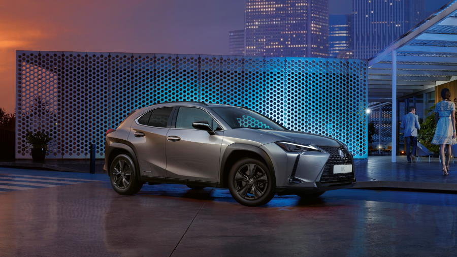 Lexus-ux250h-Special-Edition-abertura-900