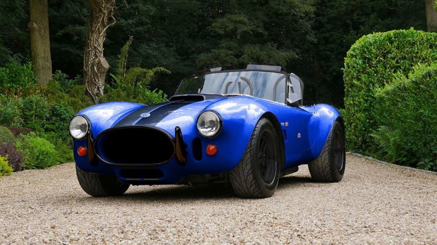 ac-cobra-series-4-900