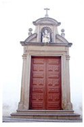 Moura - Portal da Igreja de S. Pedro