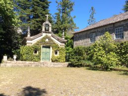 S. Pedro do Sul - Capela da Qtª da Comenda