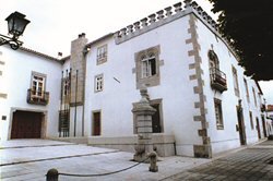 Viama do Castelo - Casa dos Melo Alvim